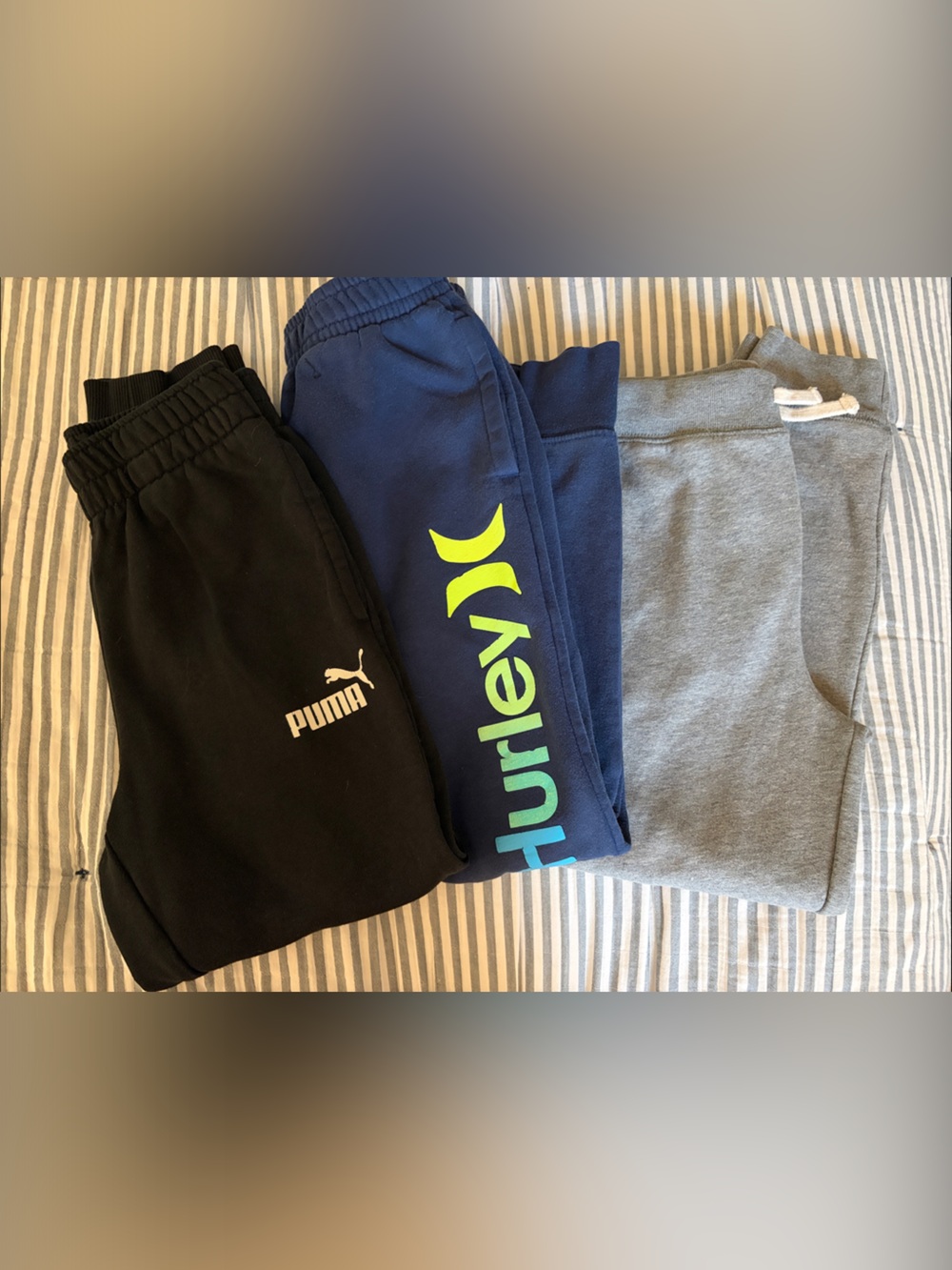 Lot of 3 pairs of boys sweatpants